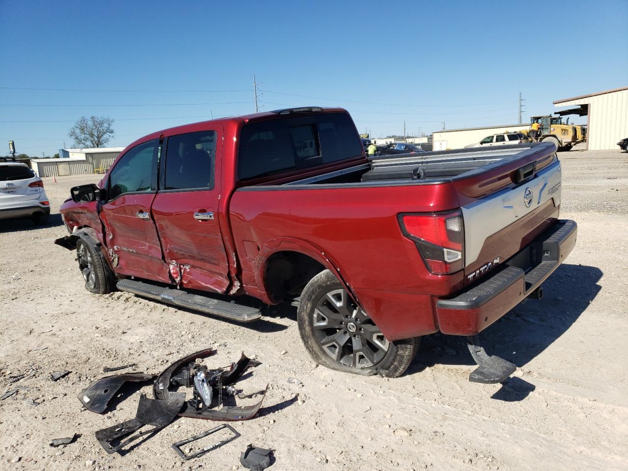 2020 Nissan Titan - Image 2