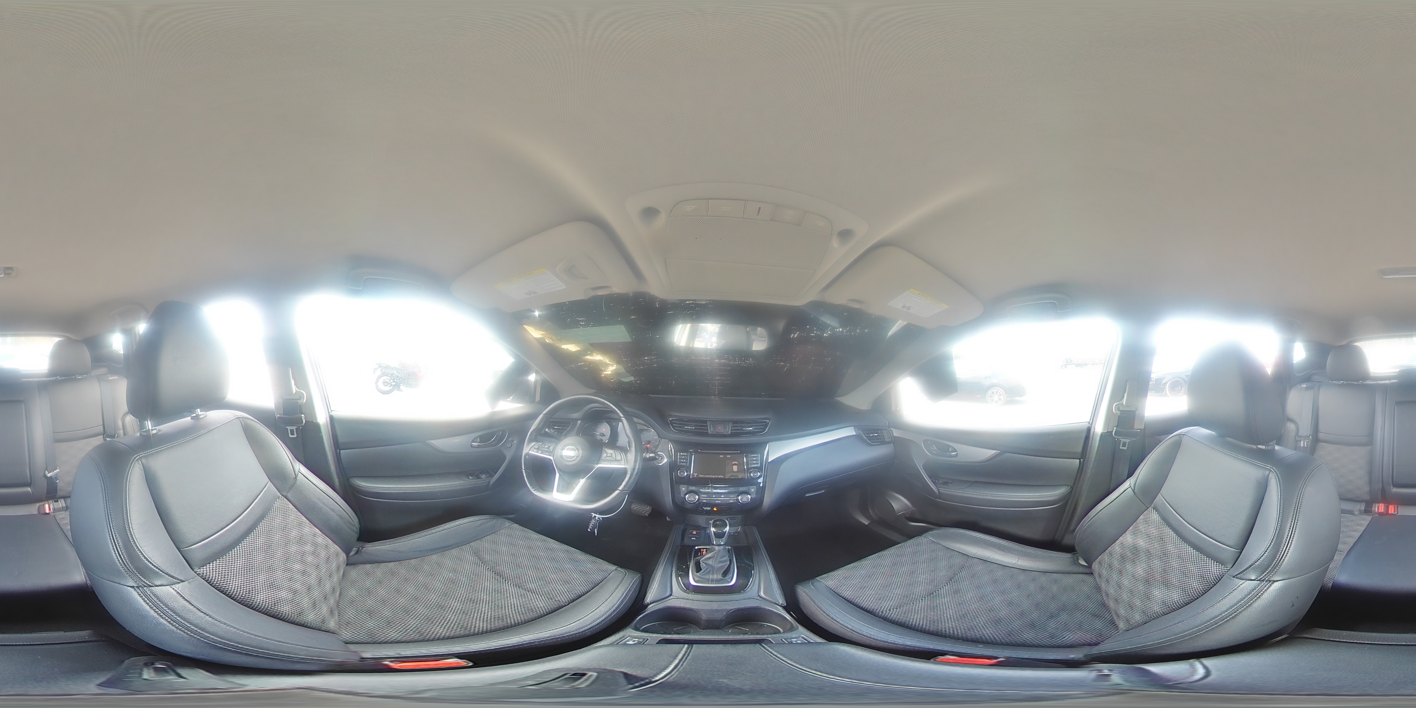 2020 Nissan Rogue - Image 13