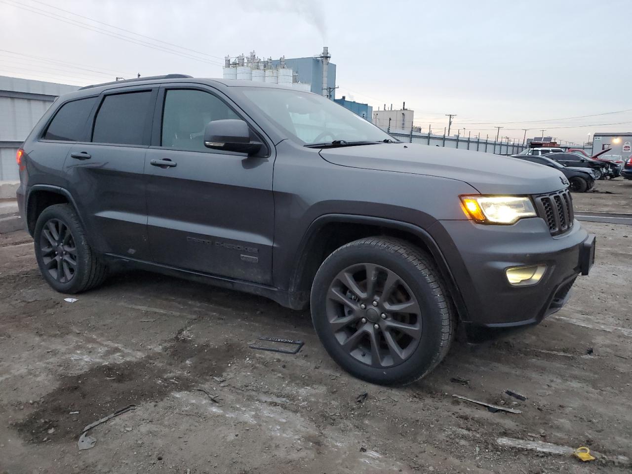 2016 Jeep Grand Cherokee - Image 4