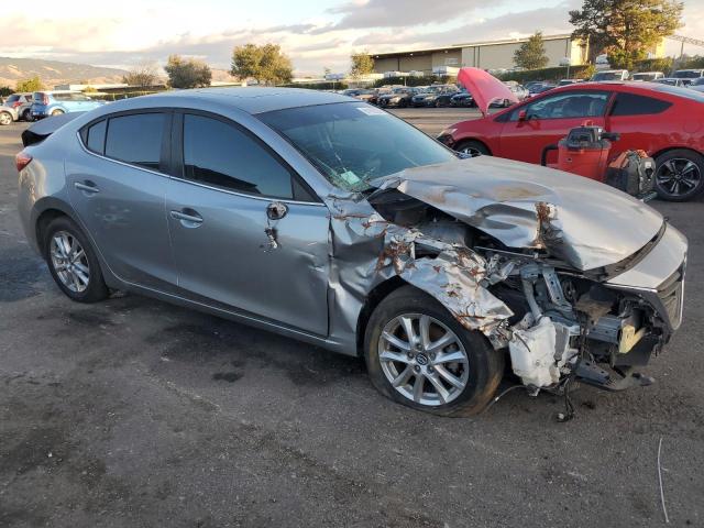  MAZDA 3 2016 Srebrny