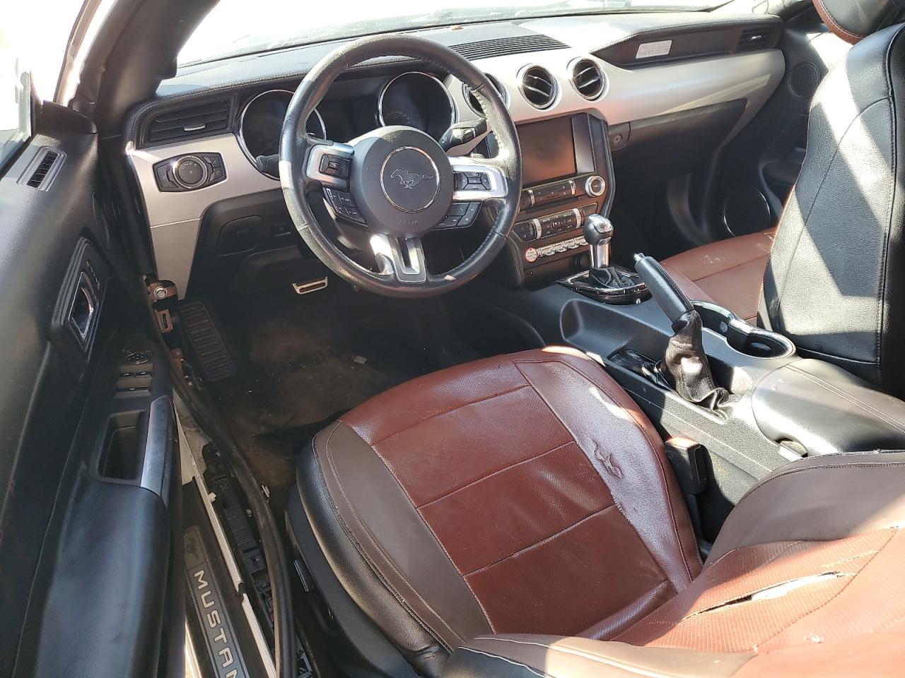2015 Ford Mustang - Image 8