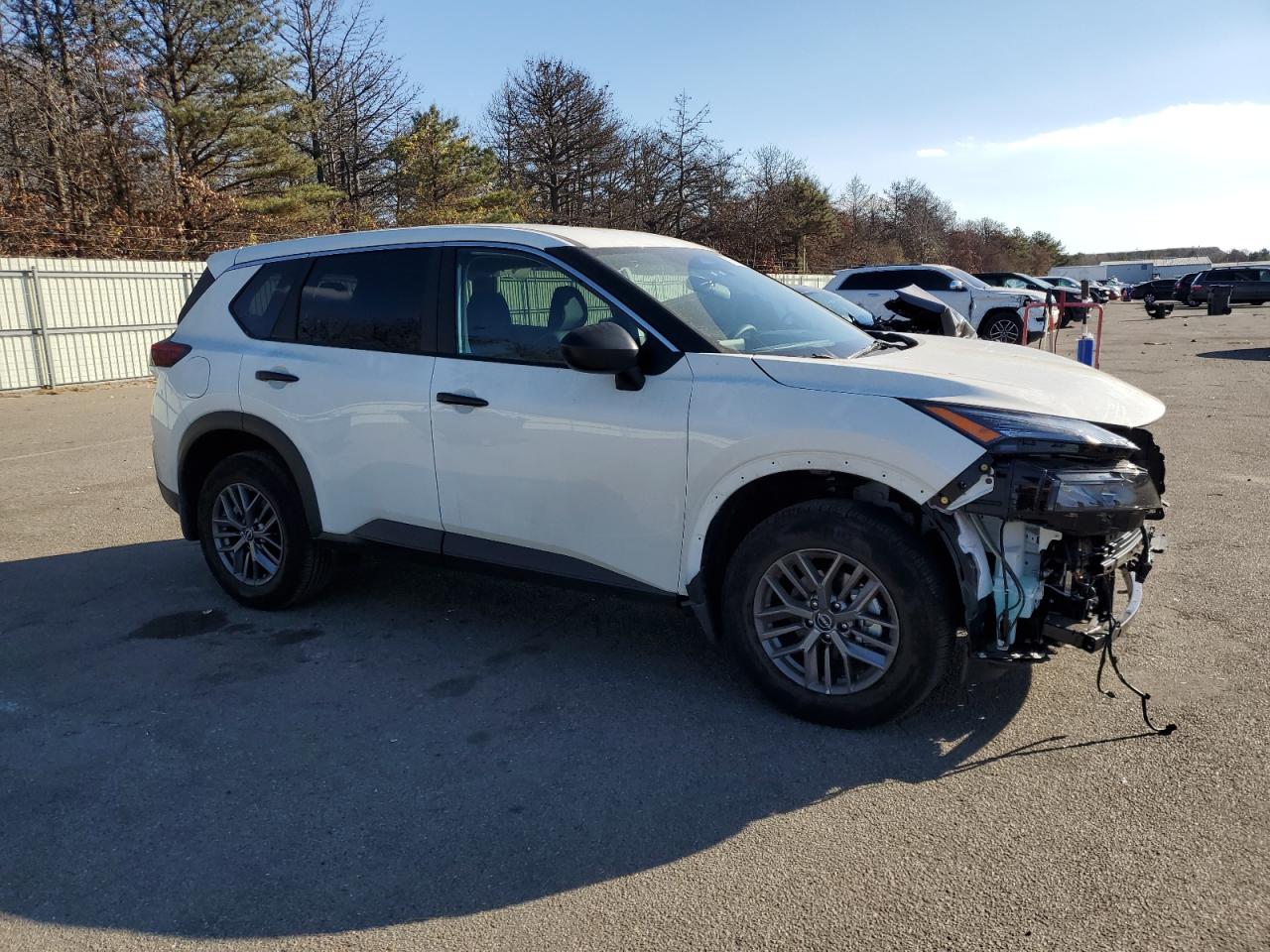 2024 Nissan Rogue - Image 4