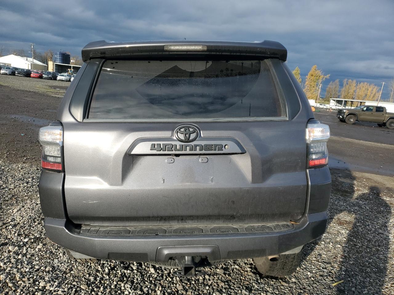 2018 Toyota 4Runner - Image 6