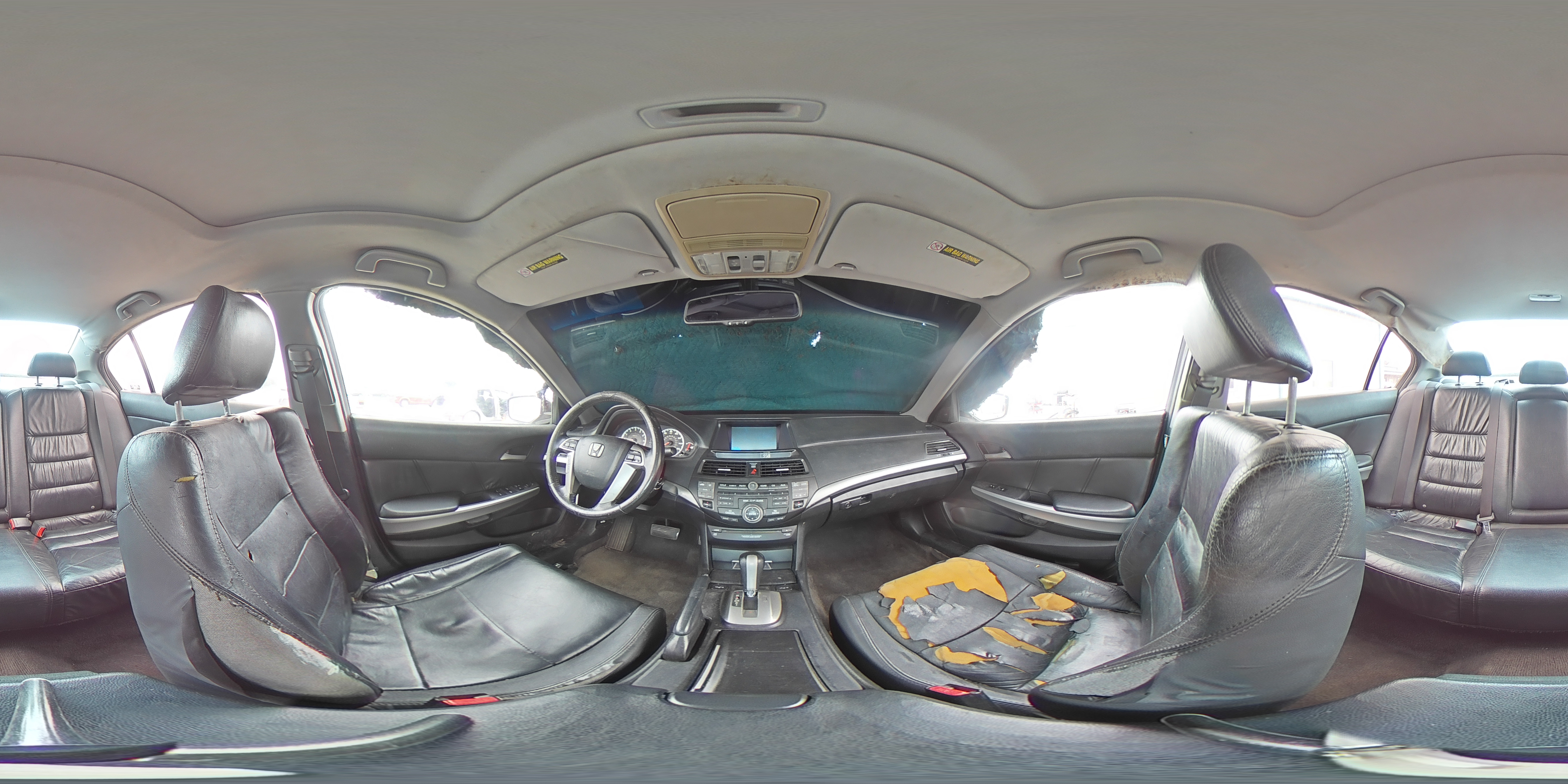 2009 Honda Accord - Image 13
