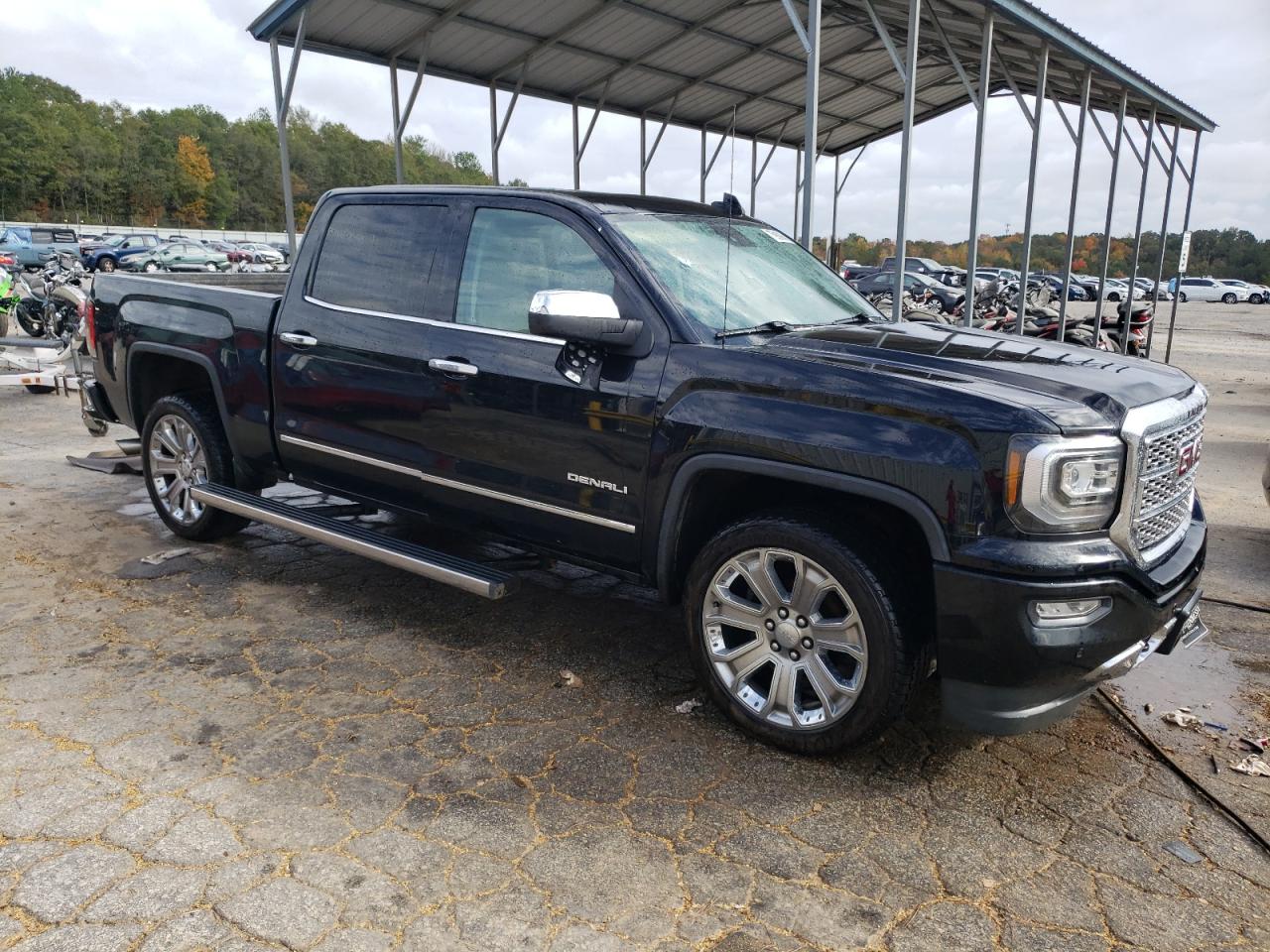 2018 GMC Sierra - Image 4