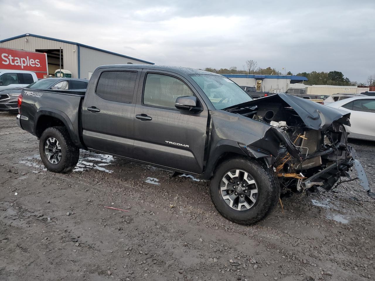 2019 Toyota Tacoma - Image 4
