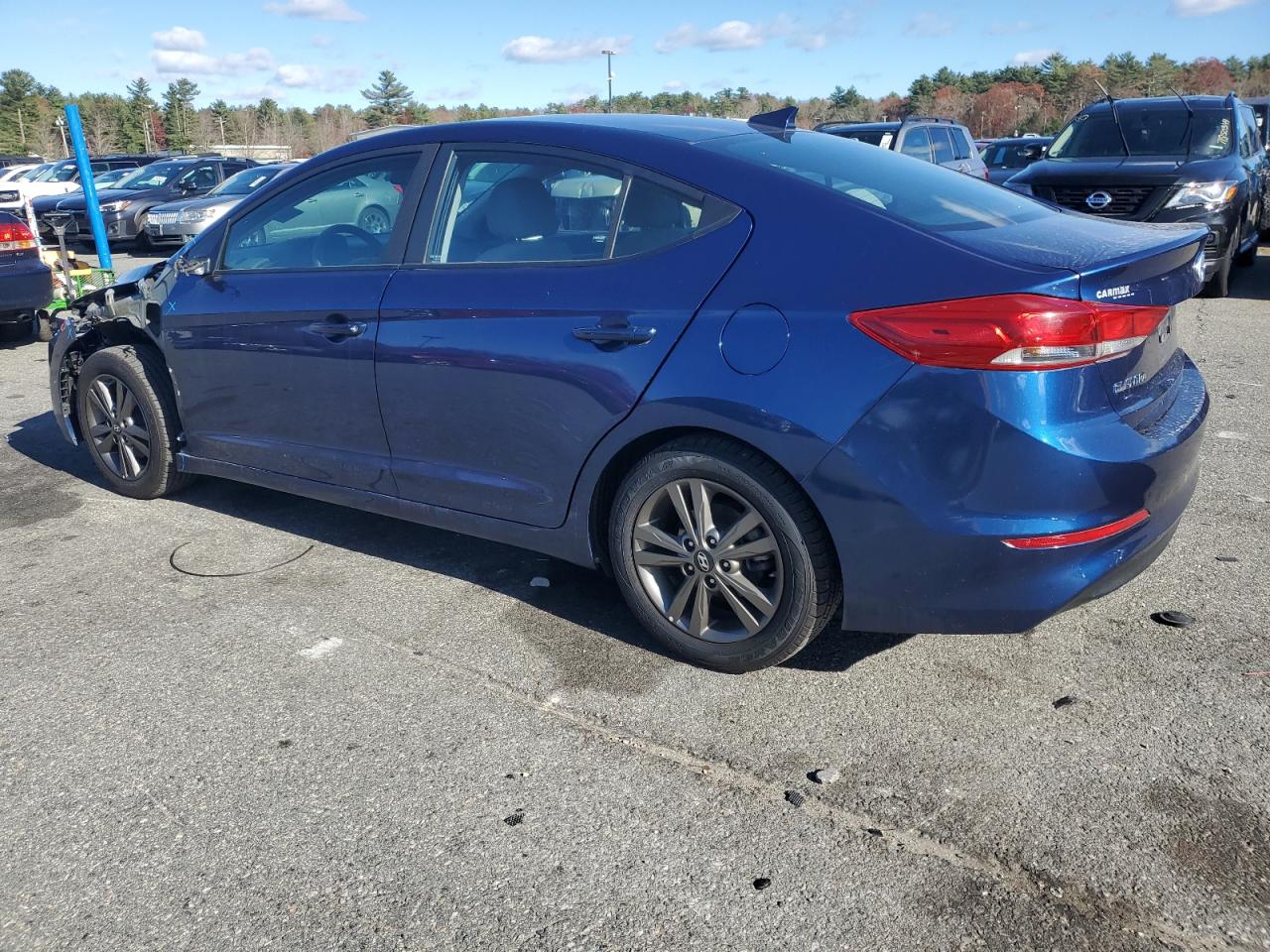 2018 Hyundai Elantra - Image 2