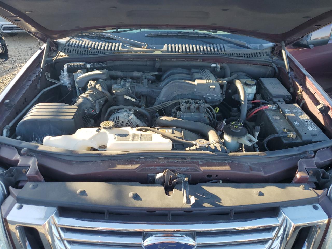 2006 Ford Explorer - Image 12