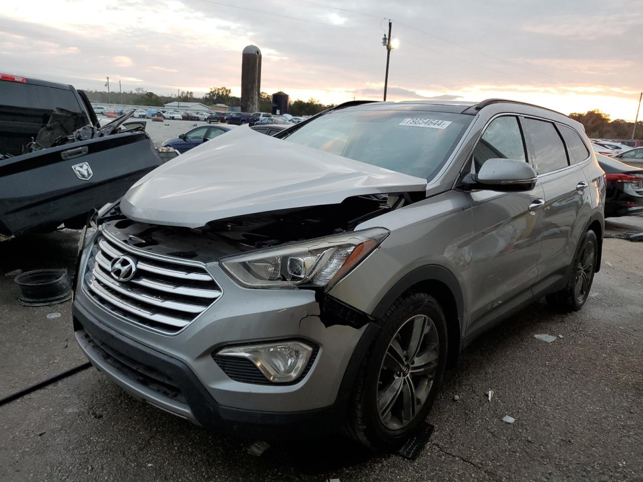 2015 Hyundai Santa Fe - Image 1