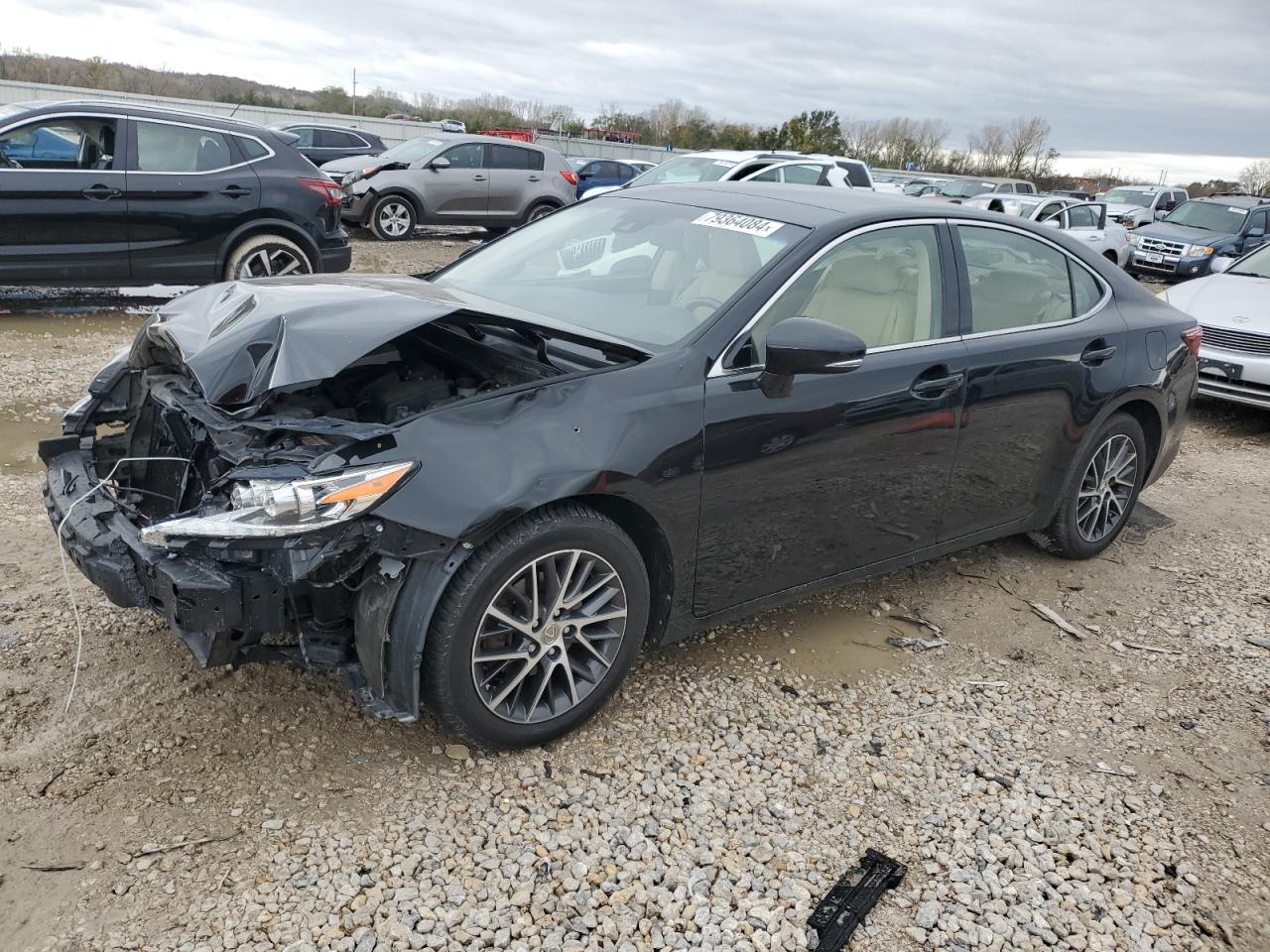 2016 Lexus ES - Image 1