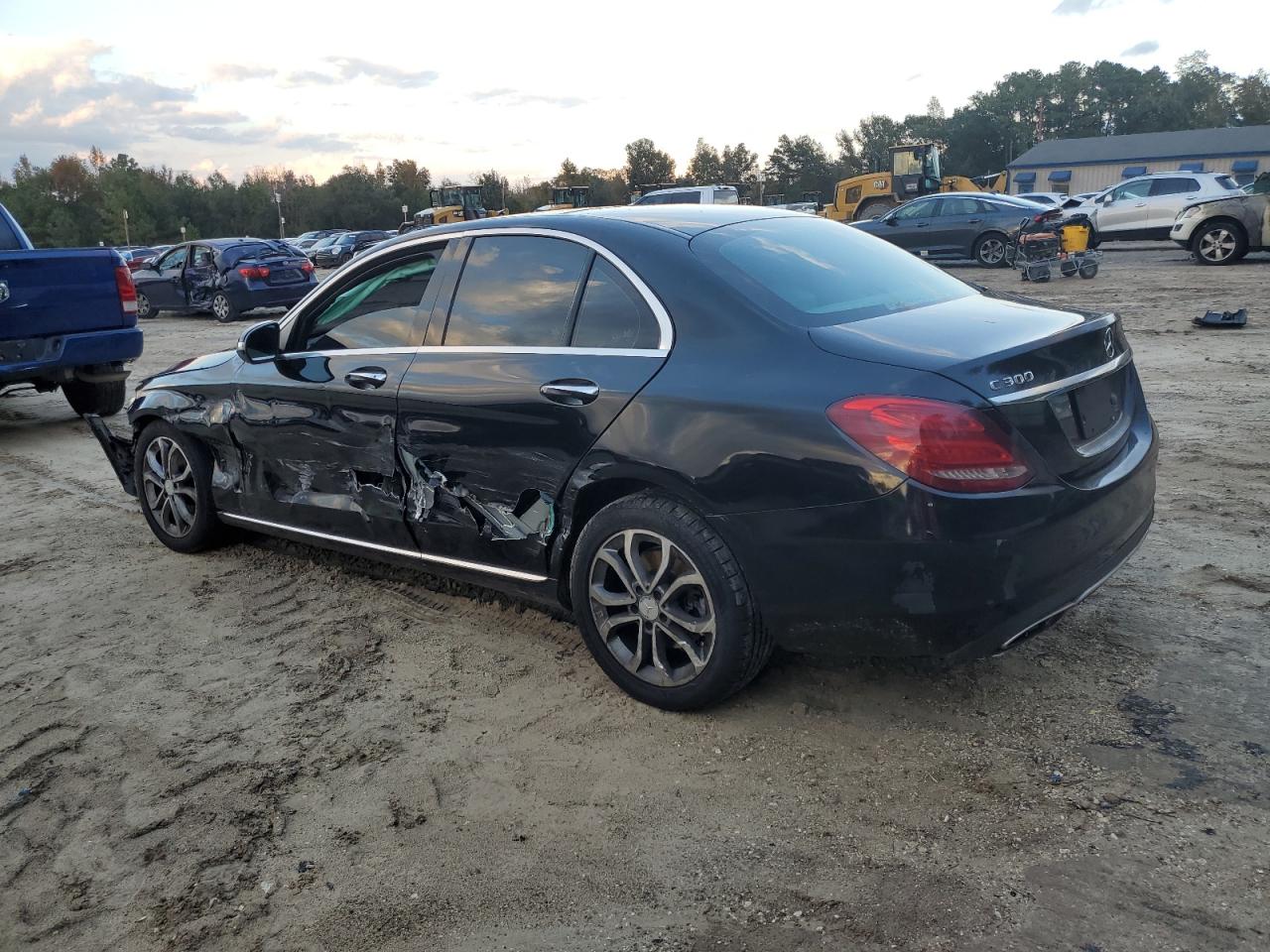 VIN 55SWF4KB7FU034041 2015 MERCEDES-BENZ C-CLASS no.2