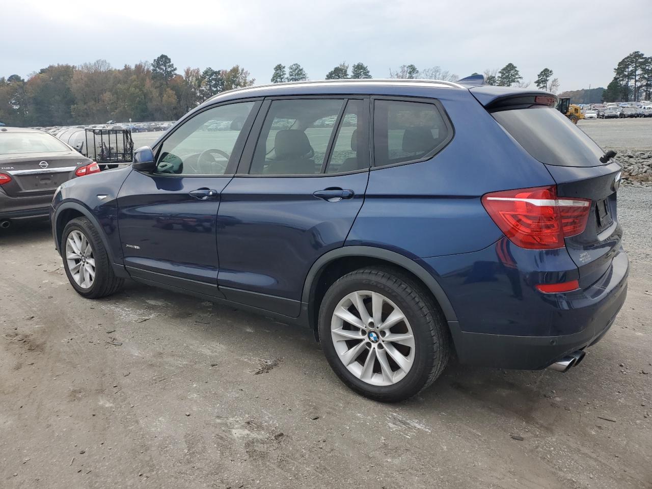 VIN 5UXWX9C52F0D50189 2015 BMW X3 no.2