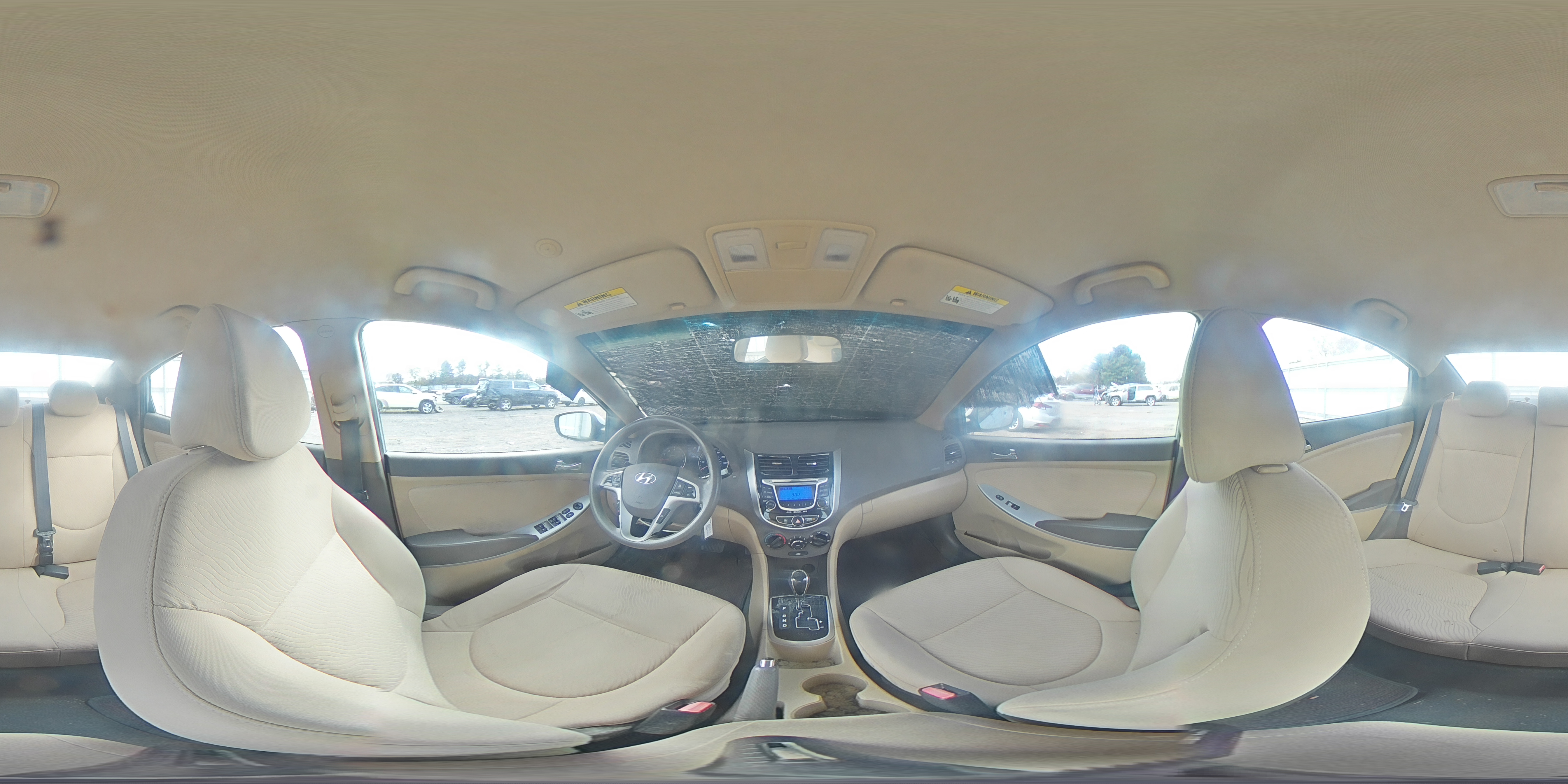2013 Hyundai Accent - Image 12