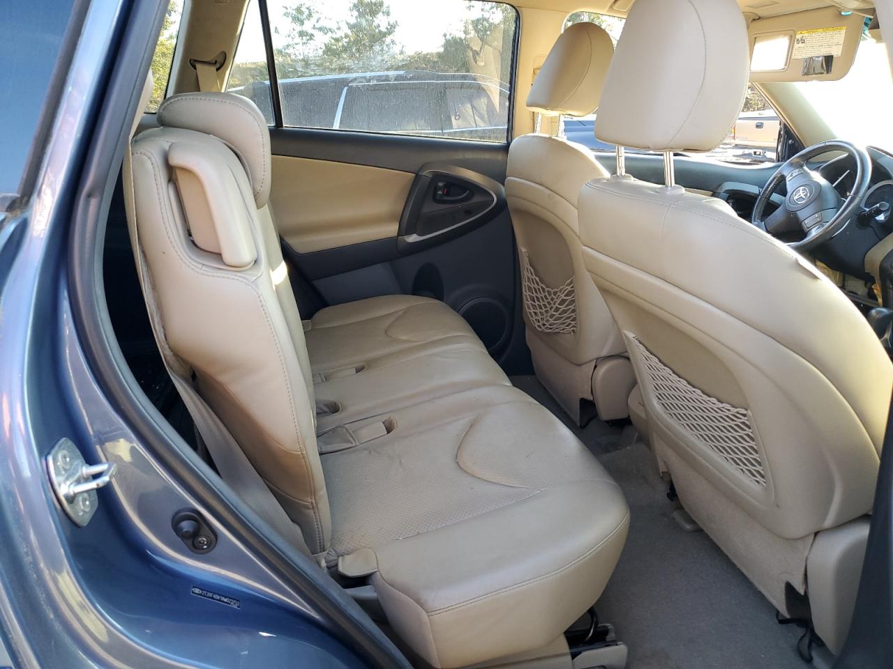 2010 Toyota RAV 4 - Image 10
