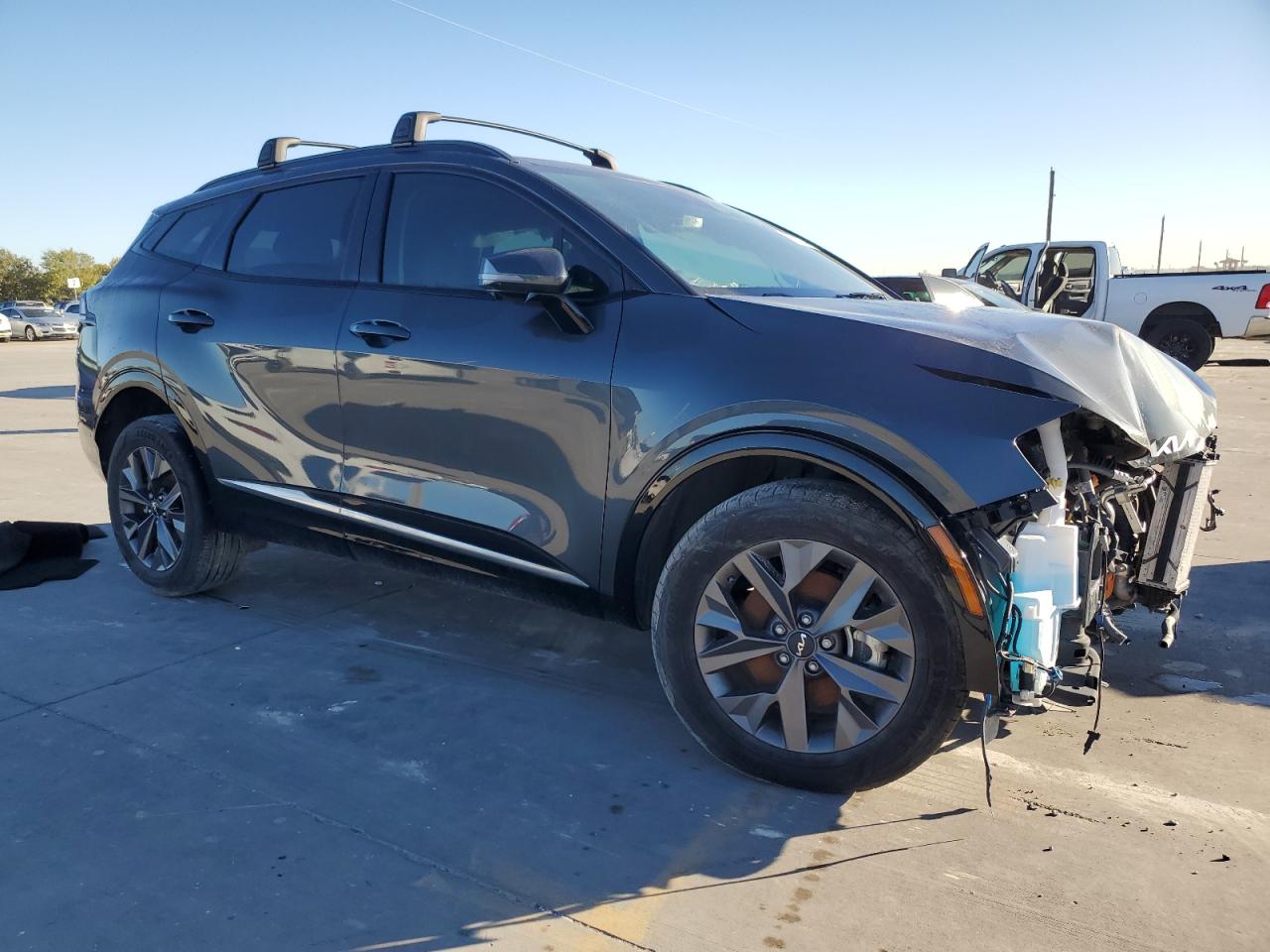 2023 Kia Sportage - Image 4
