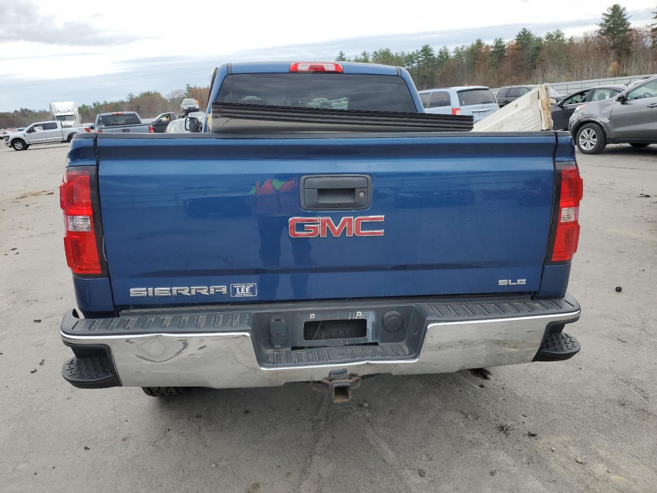 2018 GMC Sierra - Image 6
