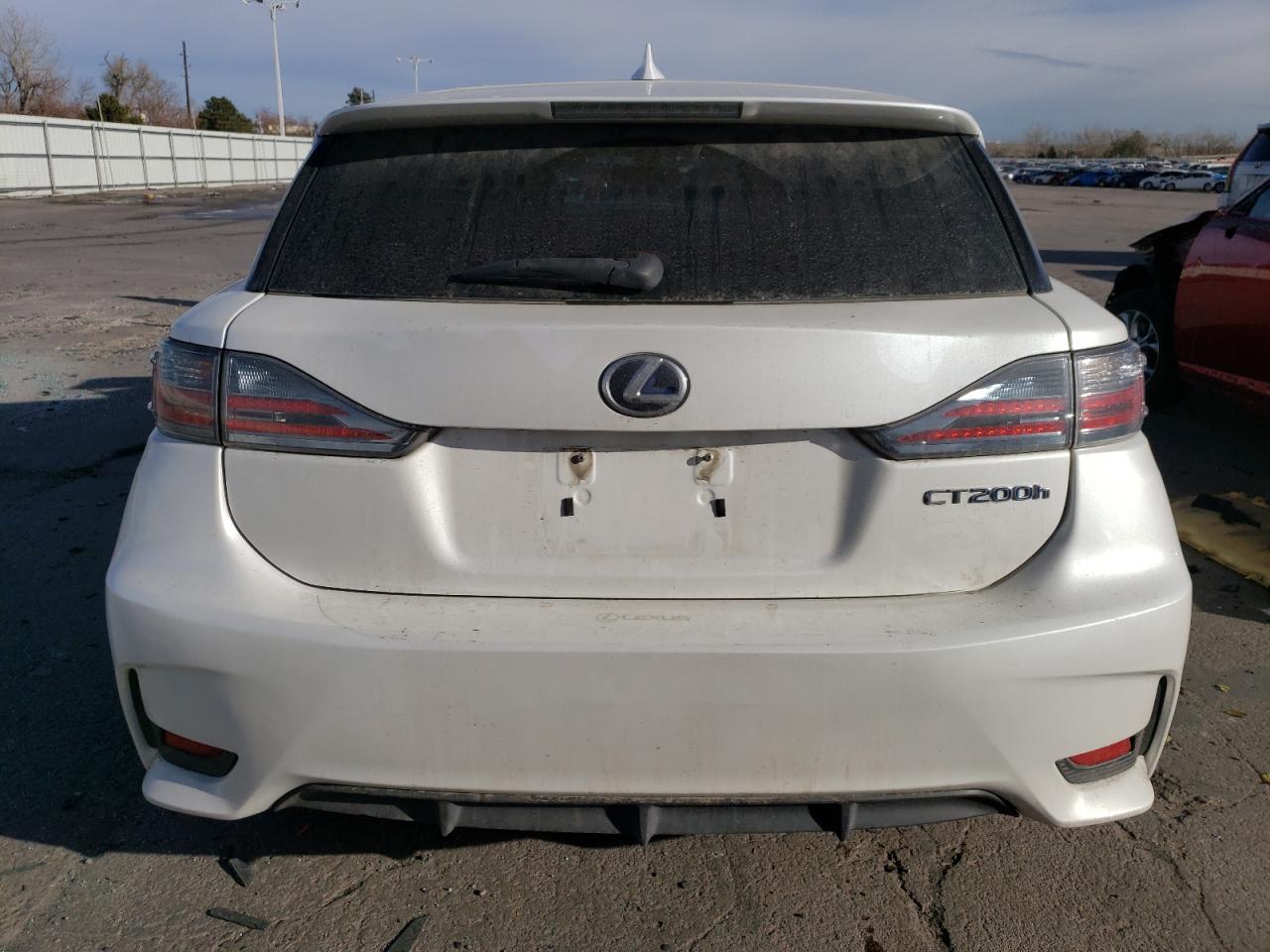 VIN JTHKD5BH7F2220308 2015 LEXUS CT no.6