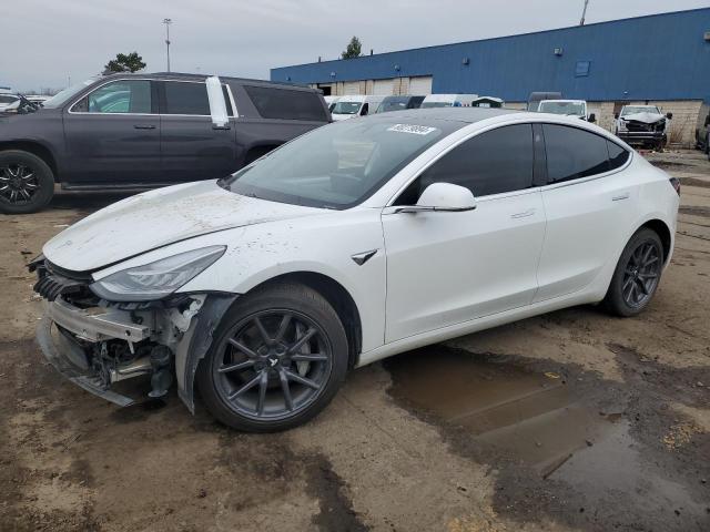  TESLA MODEL 3 2019 Белы