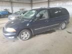 2002 Ford Windstar Se zu verkaufen in Des Moines, IA - Minor Dent/Scratches