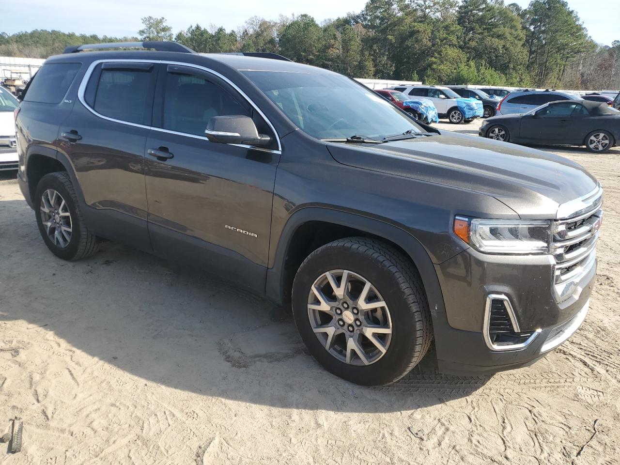 2020 GMC Acadia - Image 4