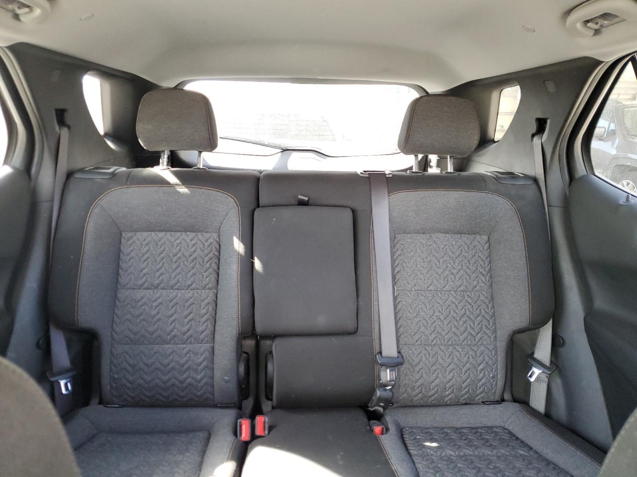 2022 Chevrolet Equinox - Image 10