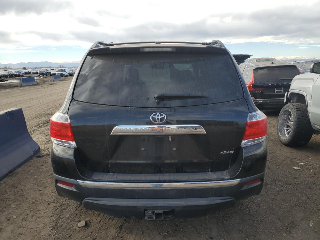 2013 Toyota Highlander Base VIN: 5TDBK3EH8DS195478 Lot: 81311684