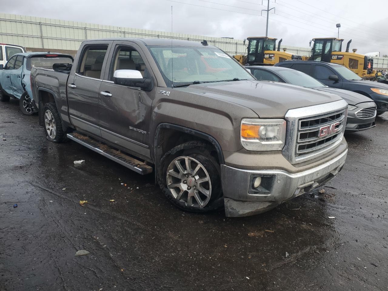 2014 GMC Sierra - Image 4