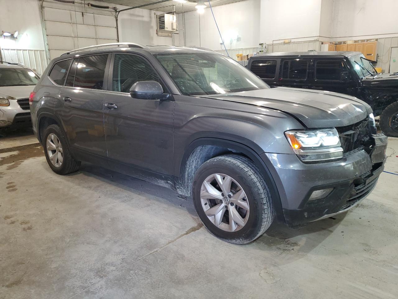 2019 Volkswagen Atlas - Image 4