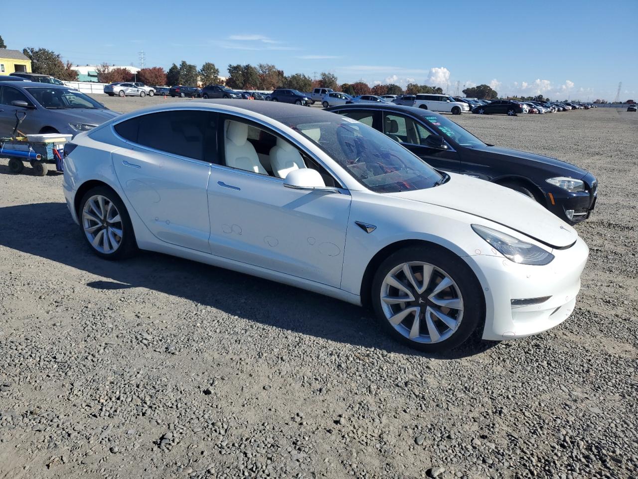 VIN 5YJ3E1EA7JF169652 2018 TESLA MODEL 3 no.4