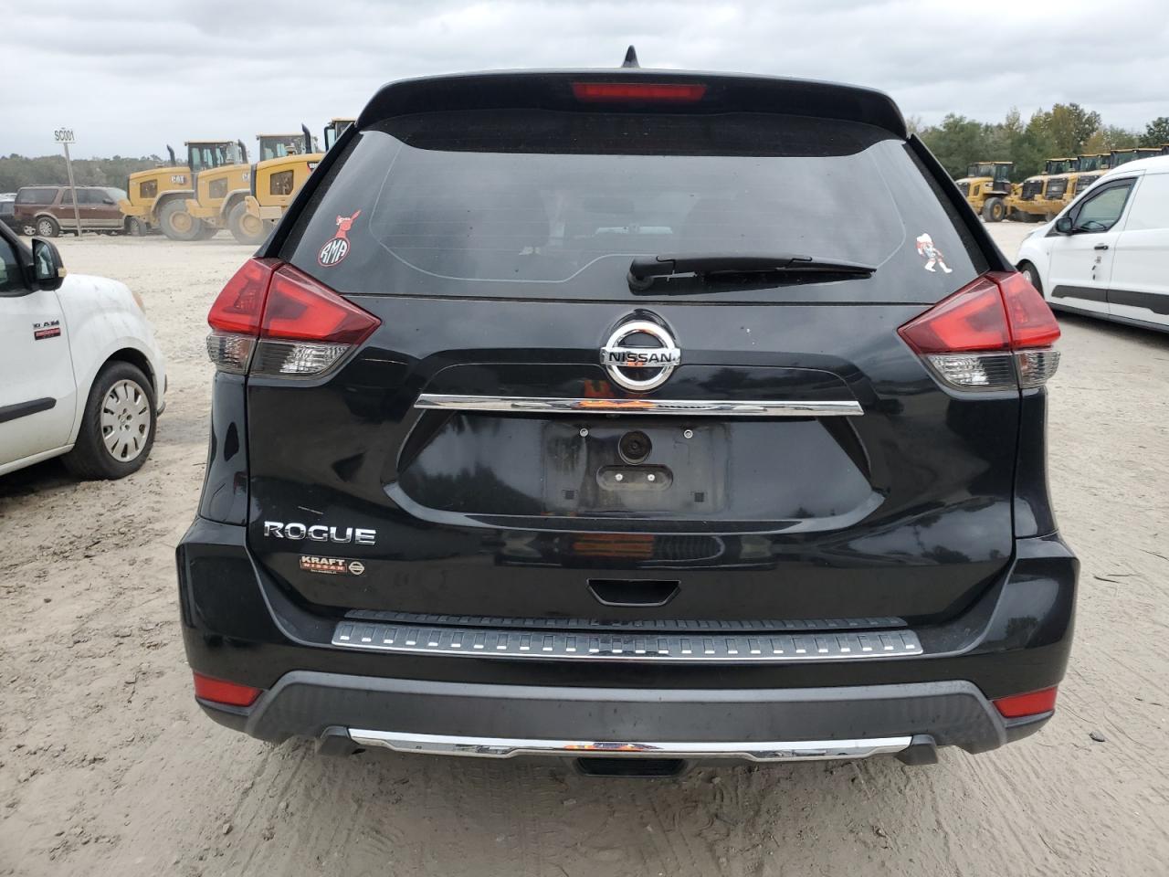 2018 Nissan Rogue S VIN: KNMAT2MTXJP551962 Lot: 81503464