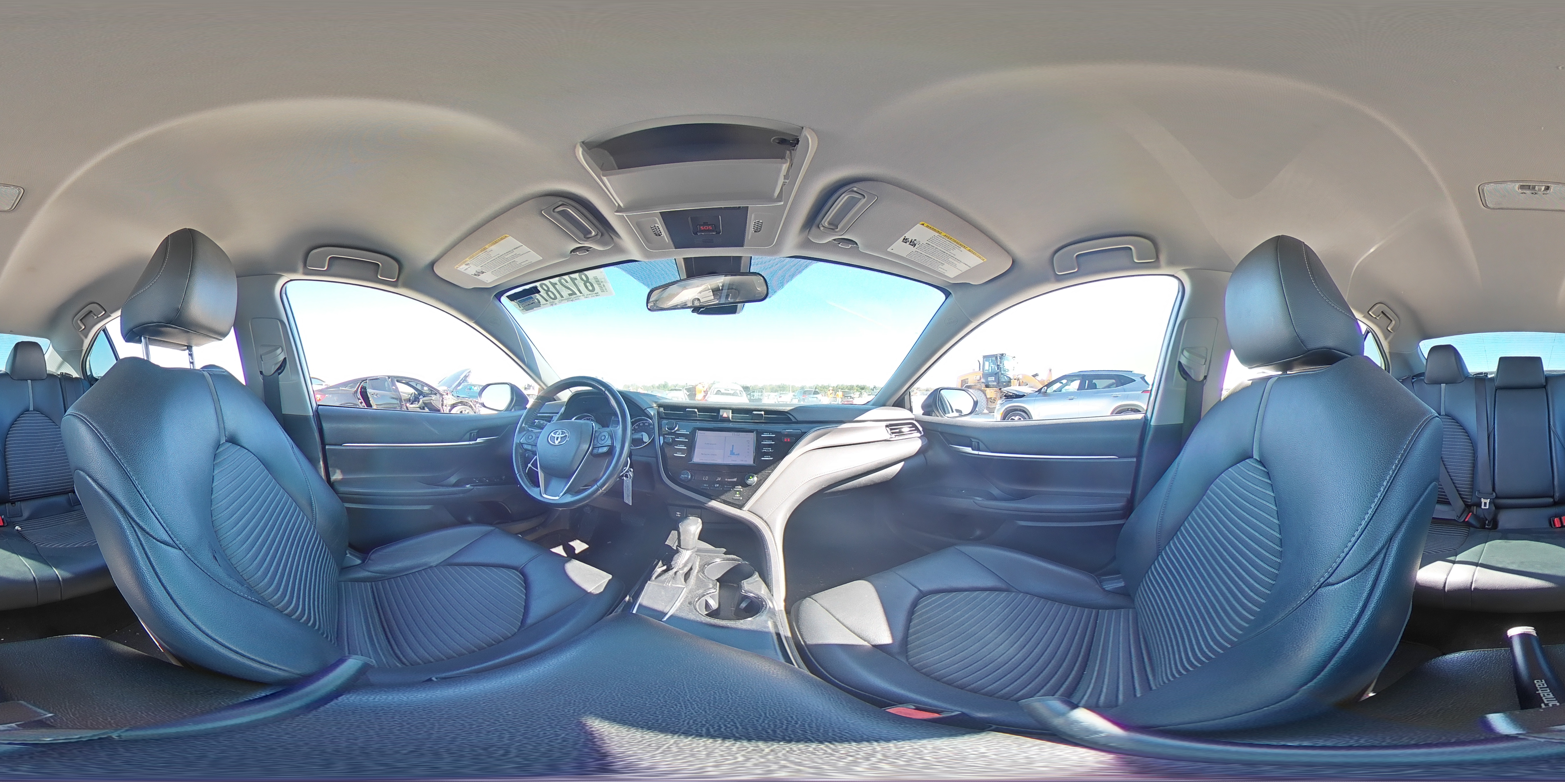 2019 Toyota Camry - Image 12