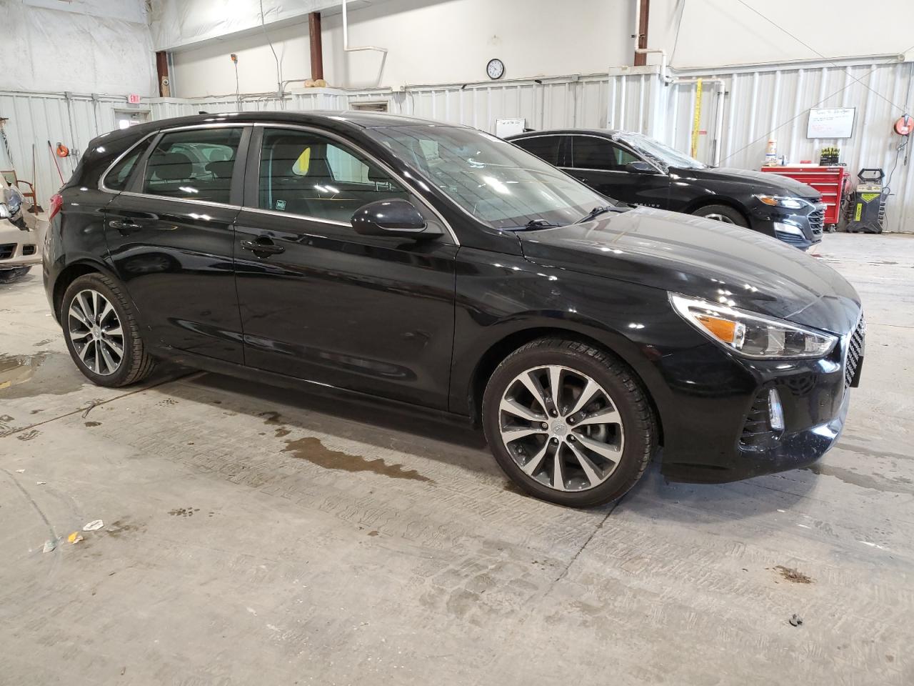 2019 Hyundai Elantra - Image 4
