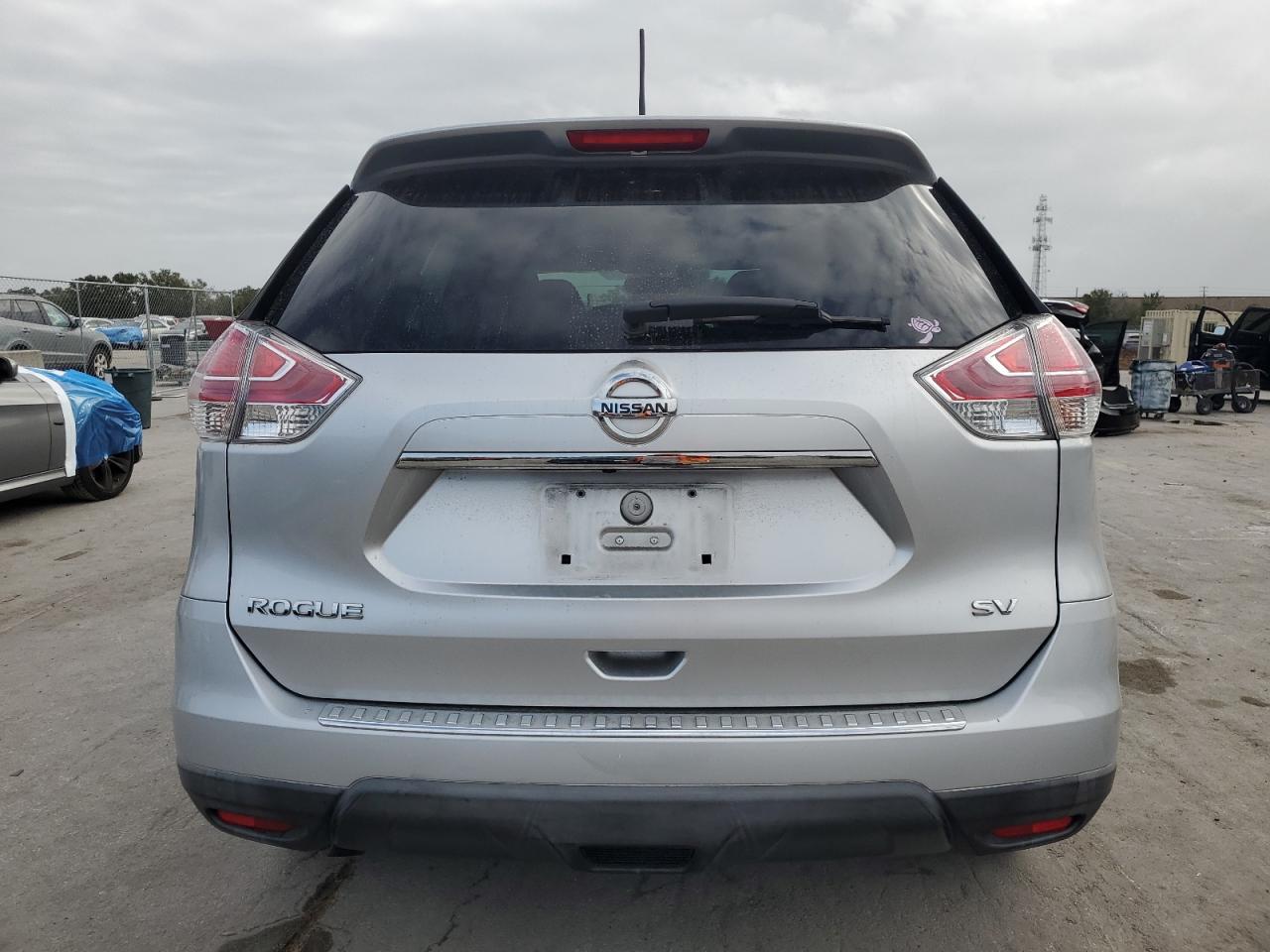 2016 Nissan Rogue S VIN: KNMAT2MT3GP619592 Lot: 79335384