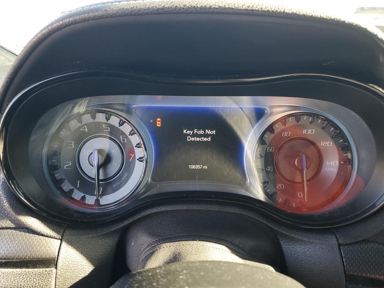 2015 Chrysler 300 - Image 9