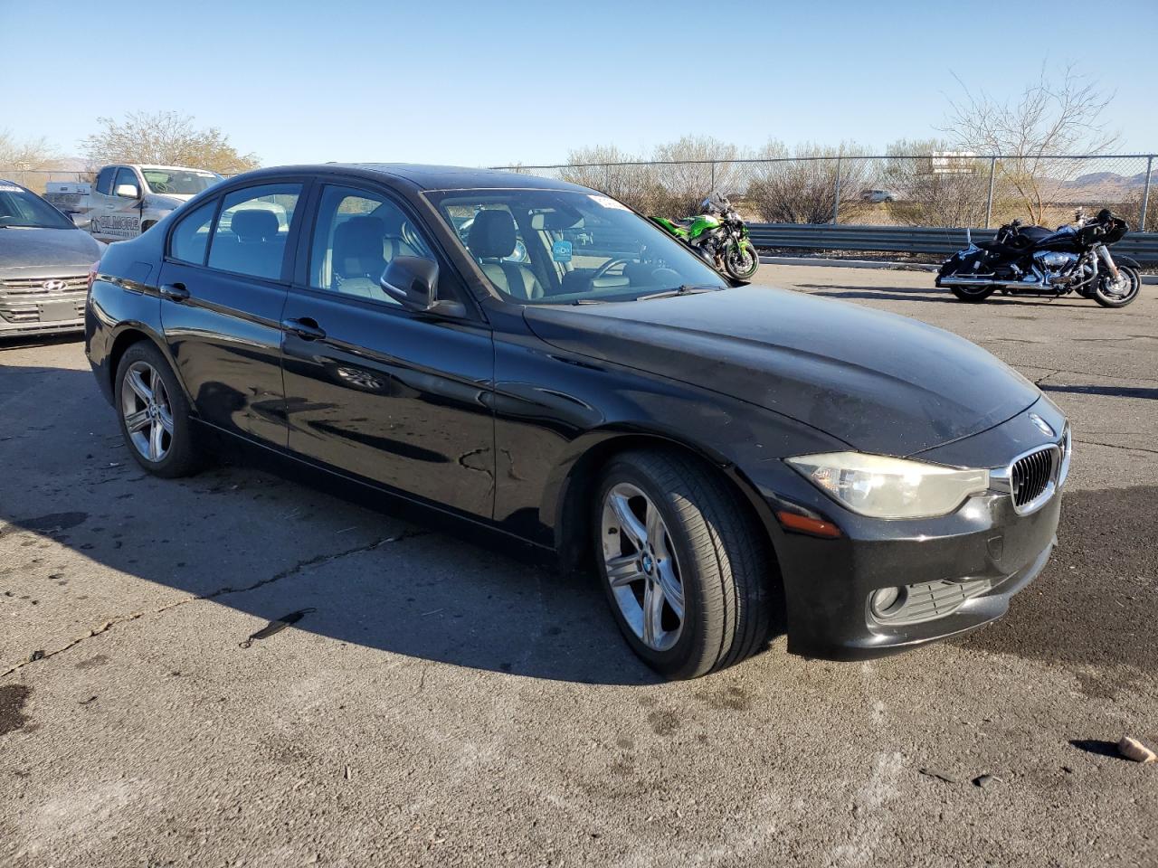 VIN WBA3C3C53EP661269 2014 BMW 3 SERIES no.4