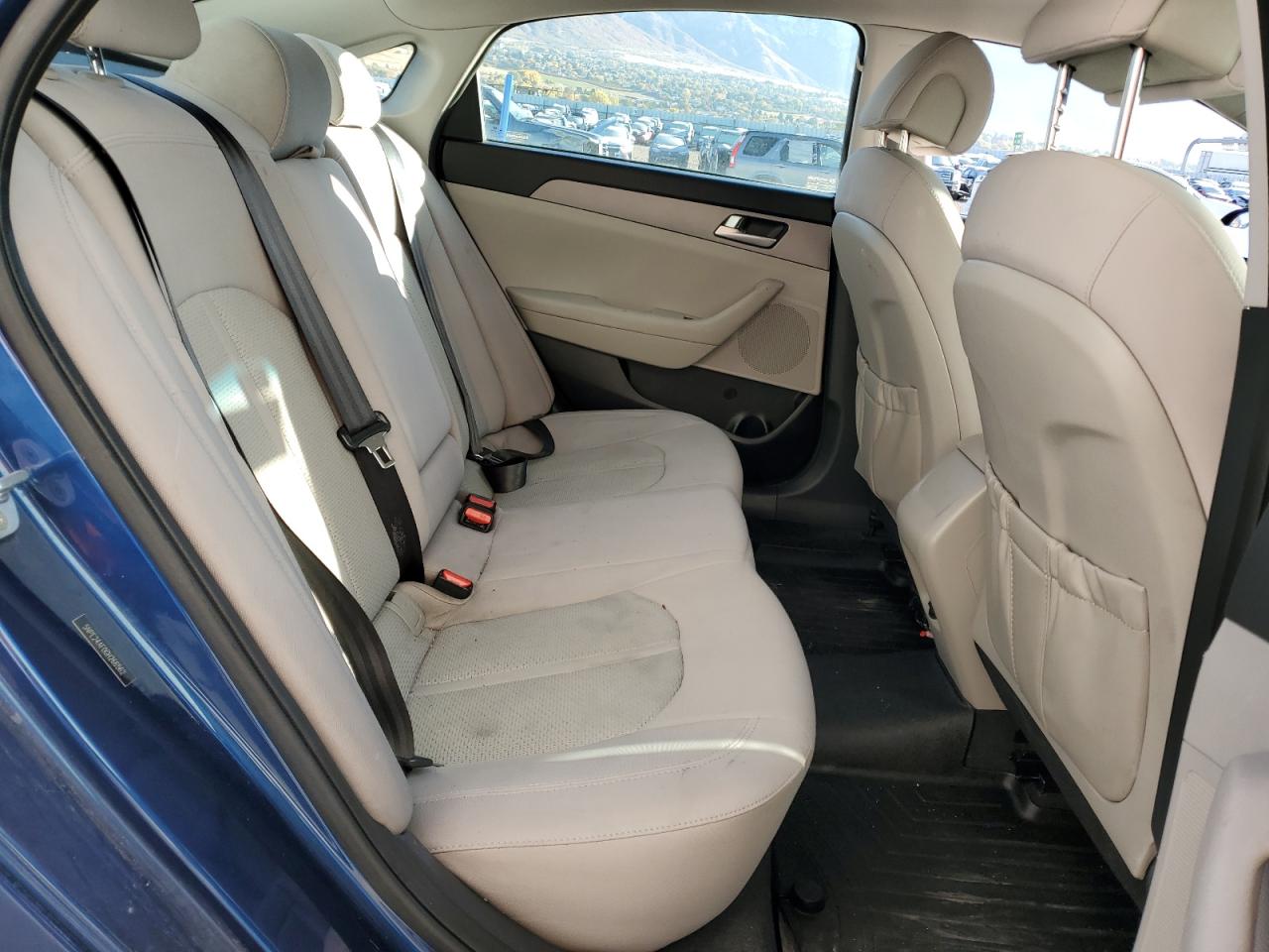 2016 Hyundai Sonata - Image 10