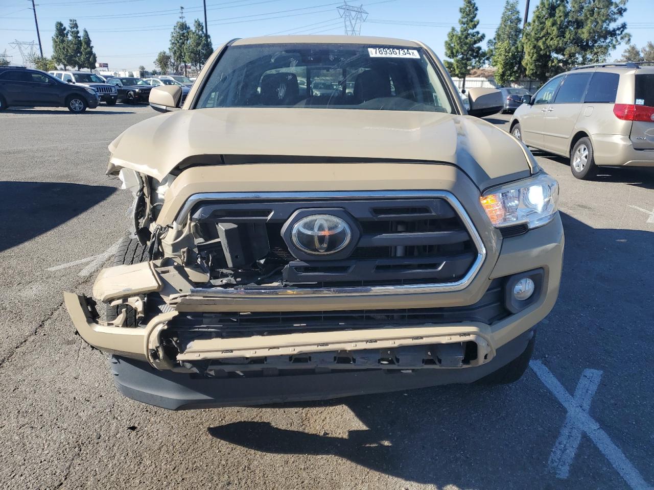 2019 Toyota Tacoma - Image 5