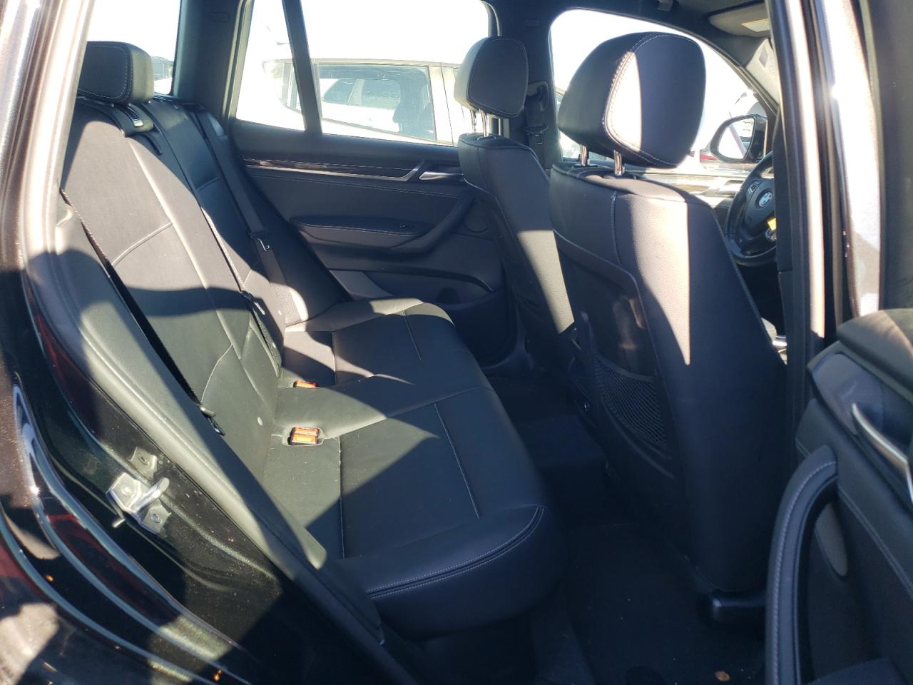 2016 BMW X3 - Image 10