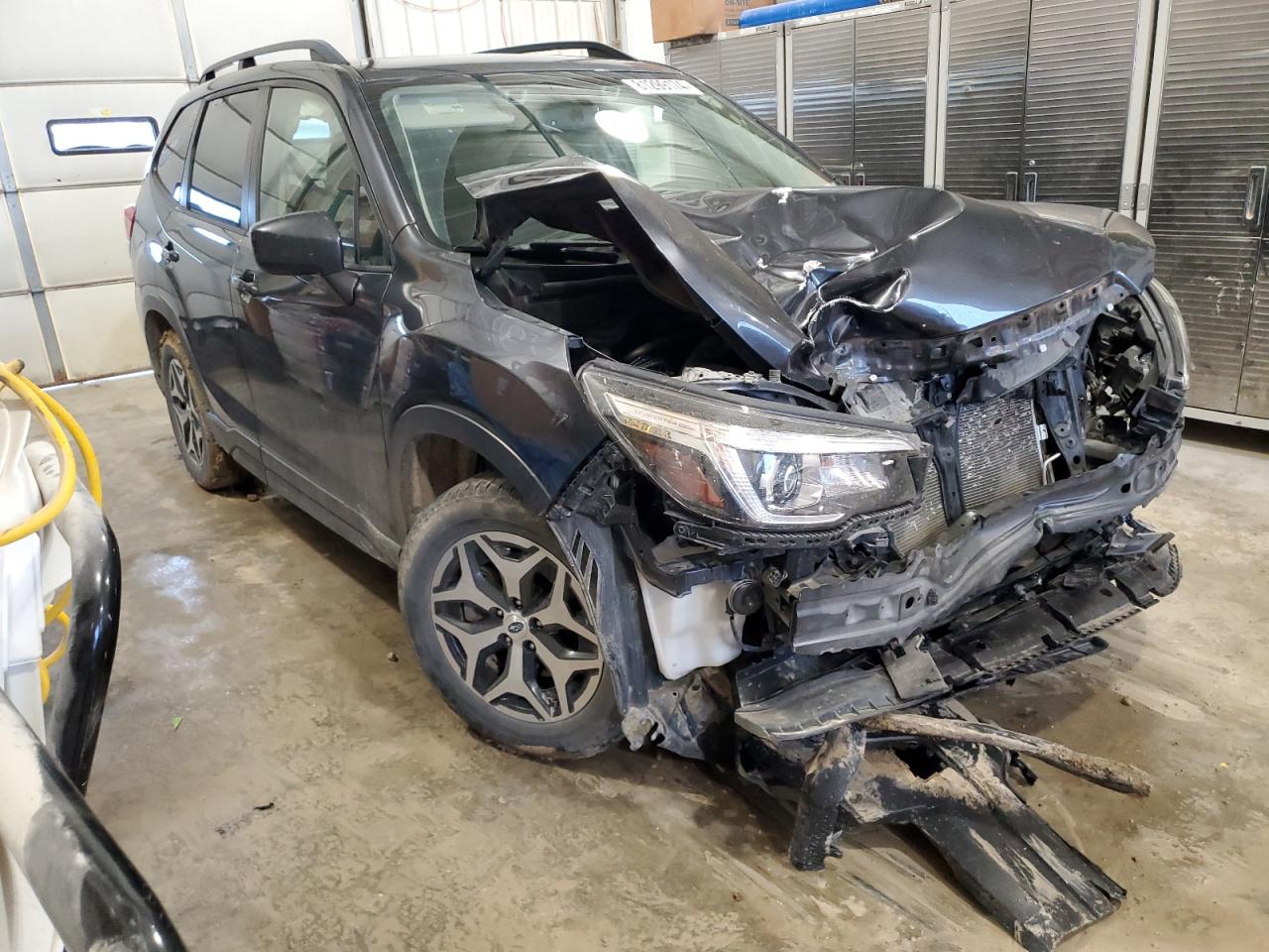 2019 Subaru Forester Premium VIN: JF2SKAEC1KH583356 Lot: 81299174