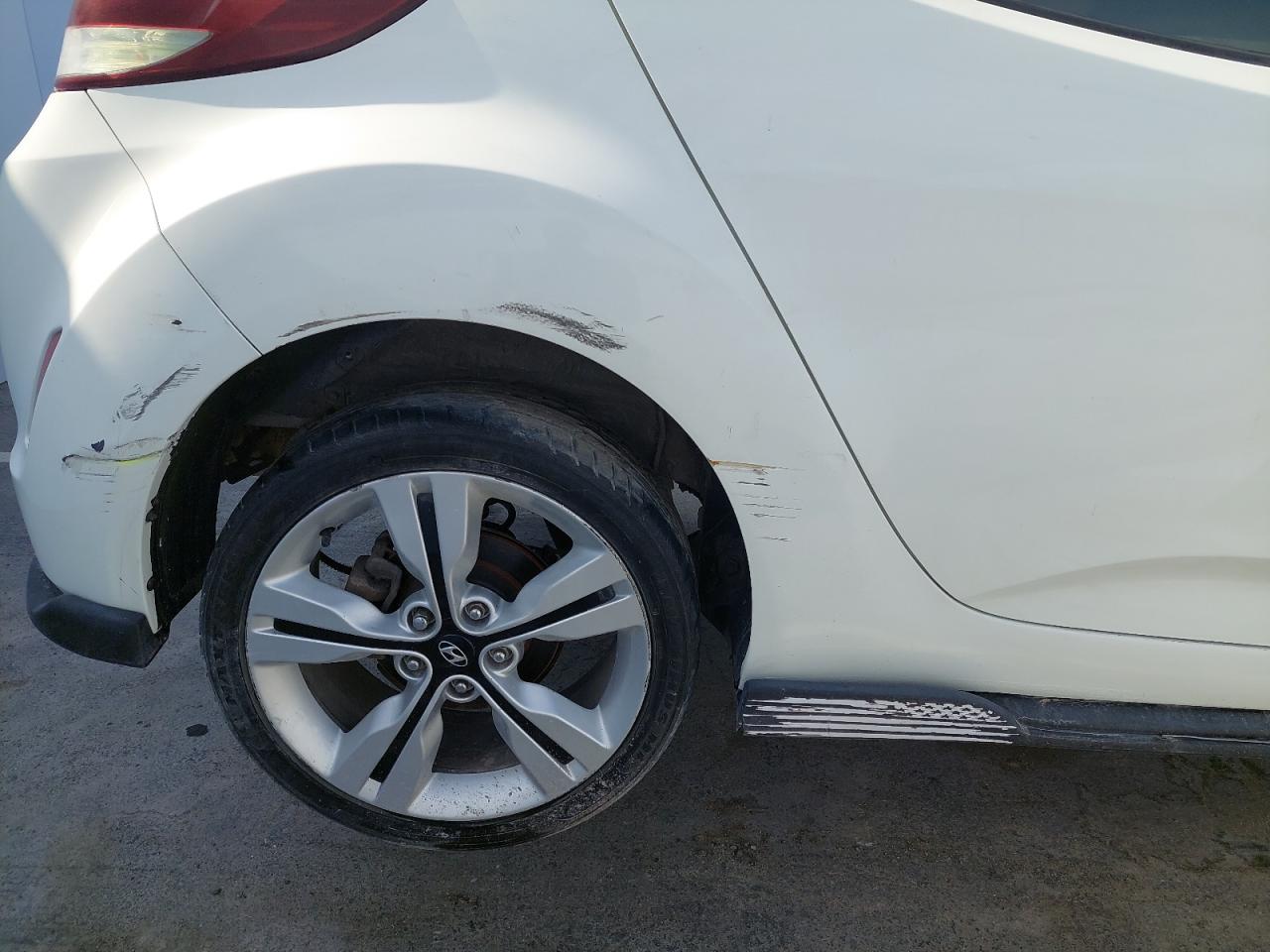 KMHTC61C1GU251558 - 2016 Hyundai Veloster - #81393824