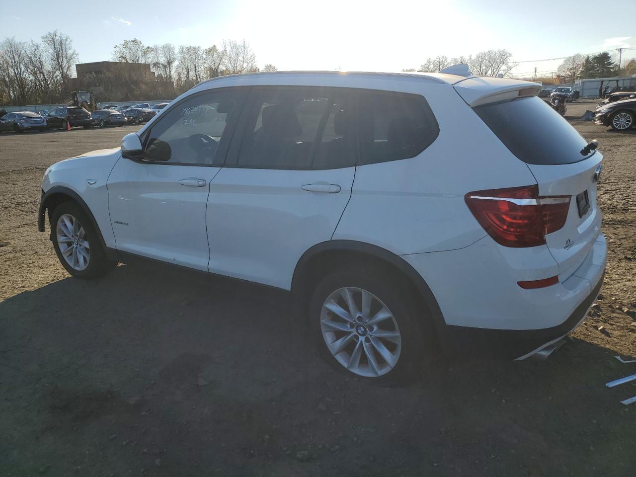 VIN 5UXWX9C57F0D59048 2015 BMW X3 no.2