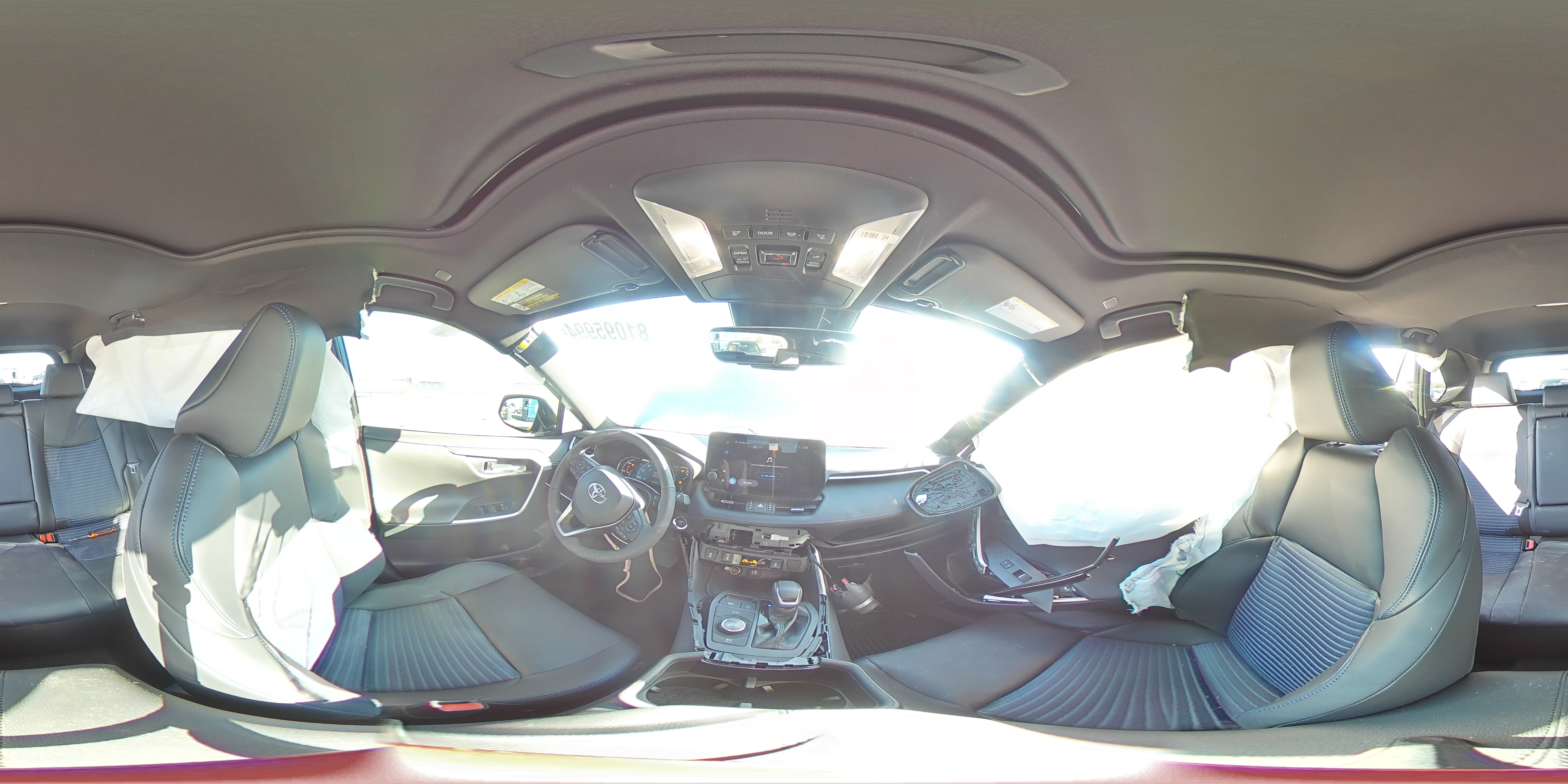 2024 Toyota RAV 4 - Image 15