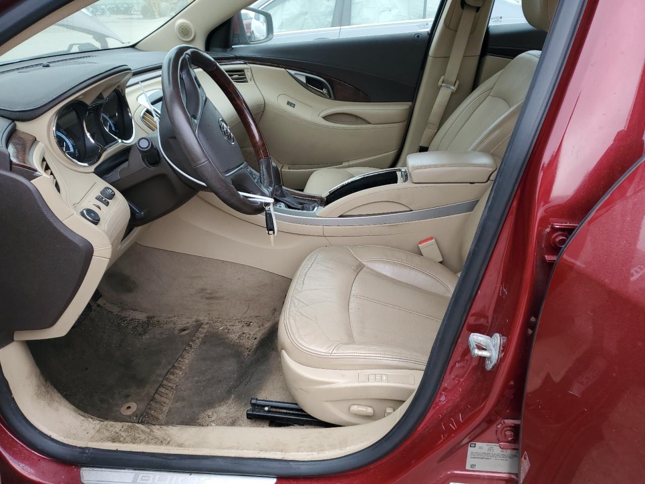 2011 Buick LaCrosse - Image 7
