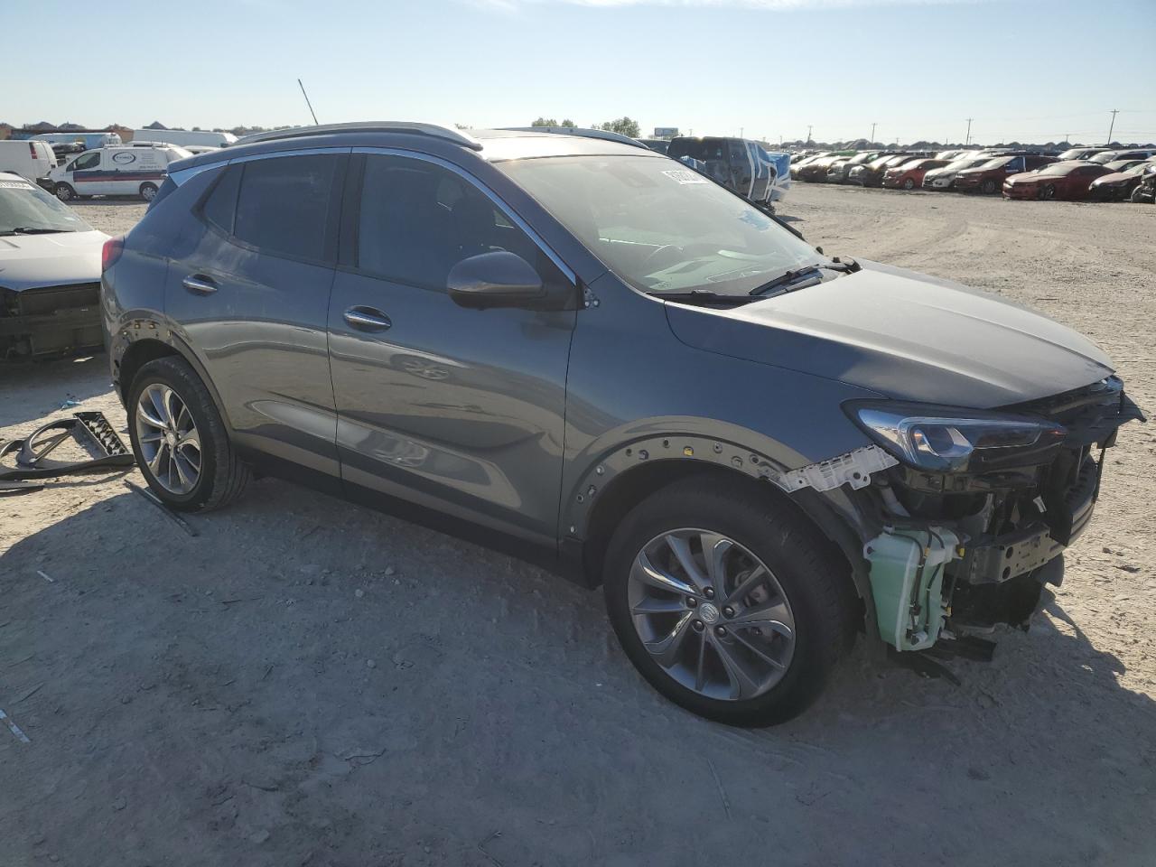 VIN KL4MMFSL4NB046260 2022 BUICK ENCORE no.4