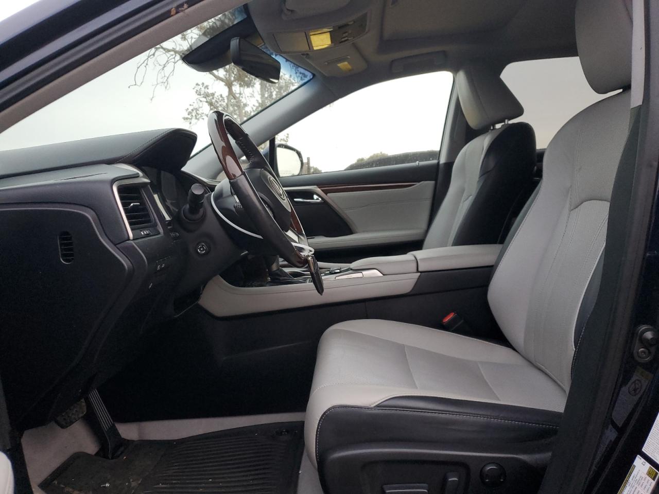 2017 Lexus RX - Image 7