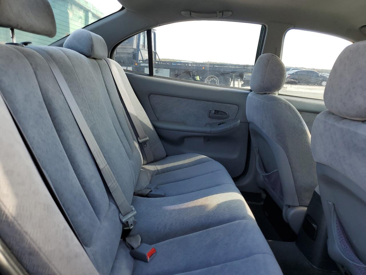 2006 Hyundai Elantra - Image 10