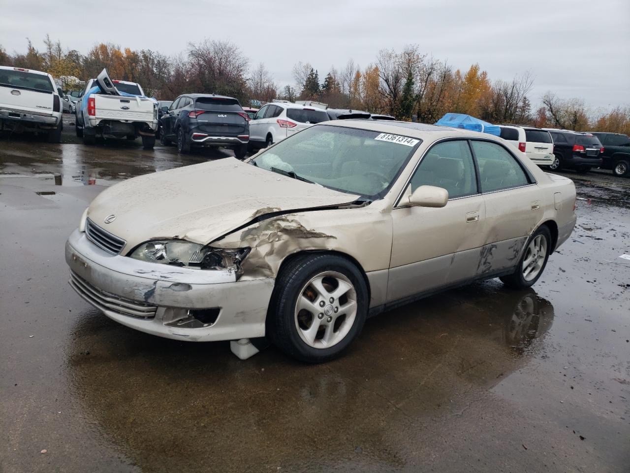 2001 Lexus Es 300 იყიდება Woodburn-ში, OR - Front End