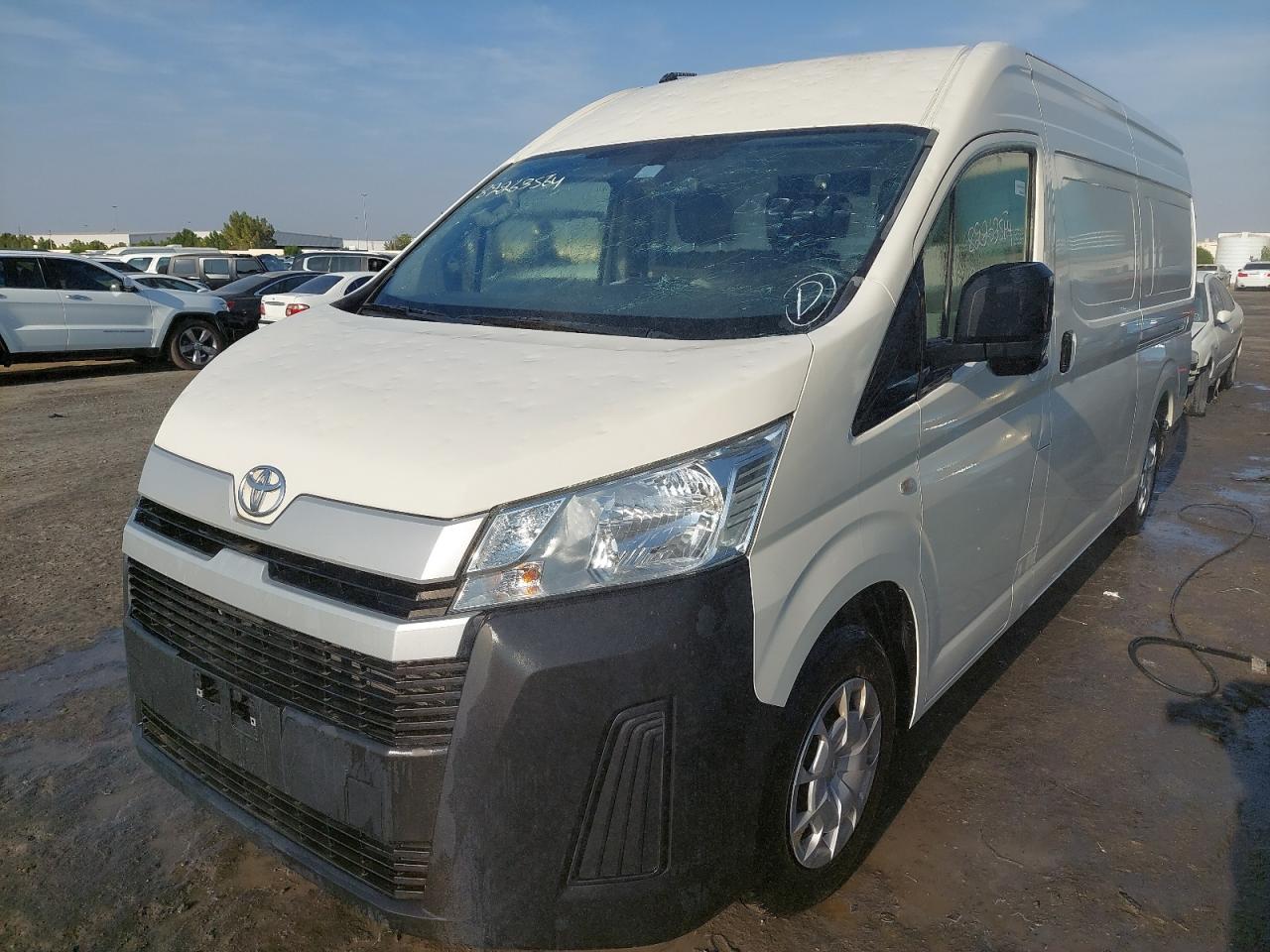 JTFLMFCP4R6609024 - 2024 Toyota HIACE - #82263564