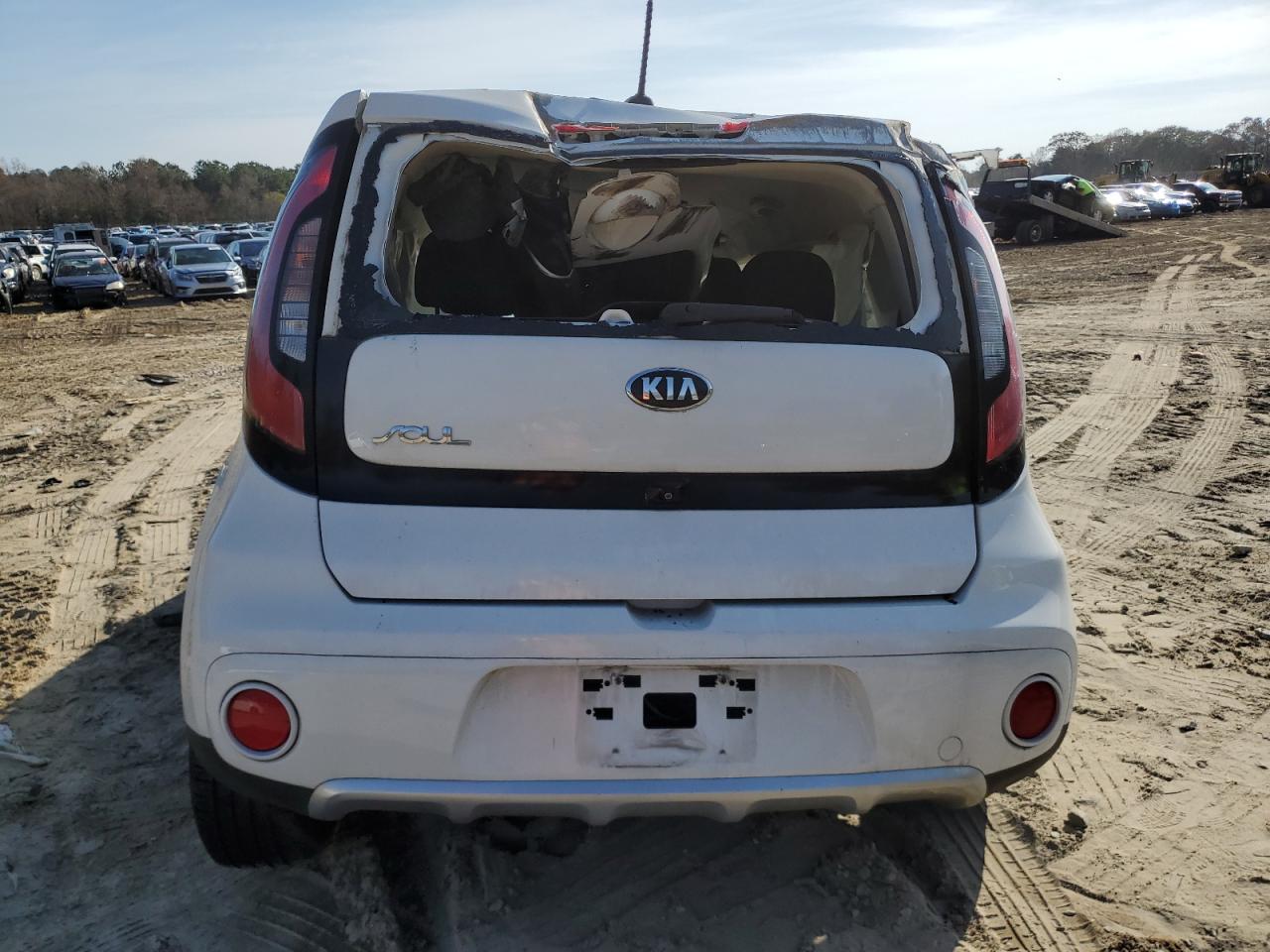 2018 Kia Soul + VIN: KNDJP3A57J7539218 Lot: 81171364