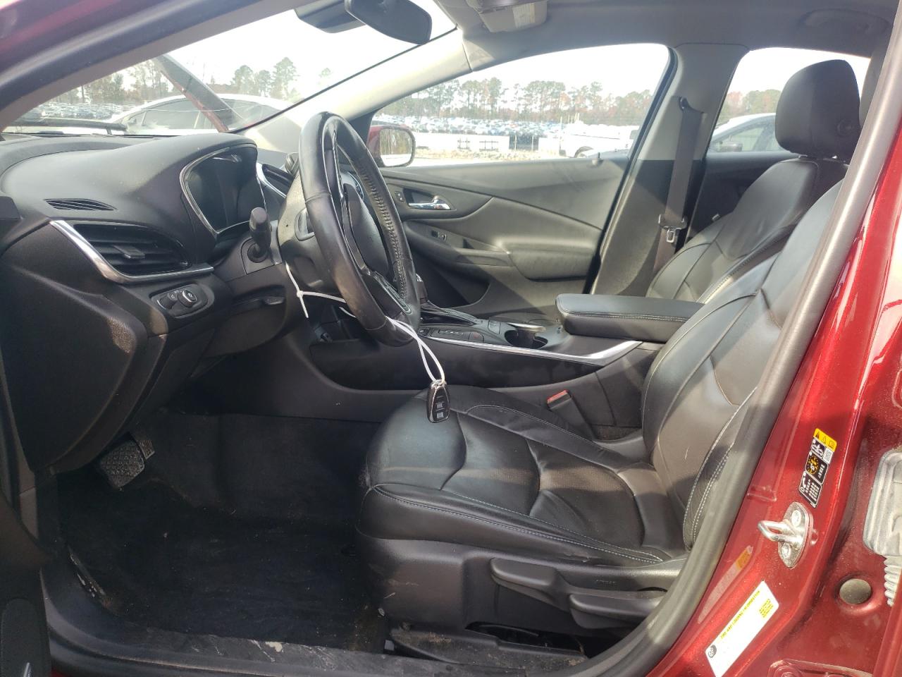 2017 Chevrolet Volt - Image 7